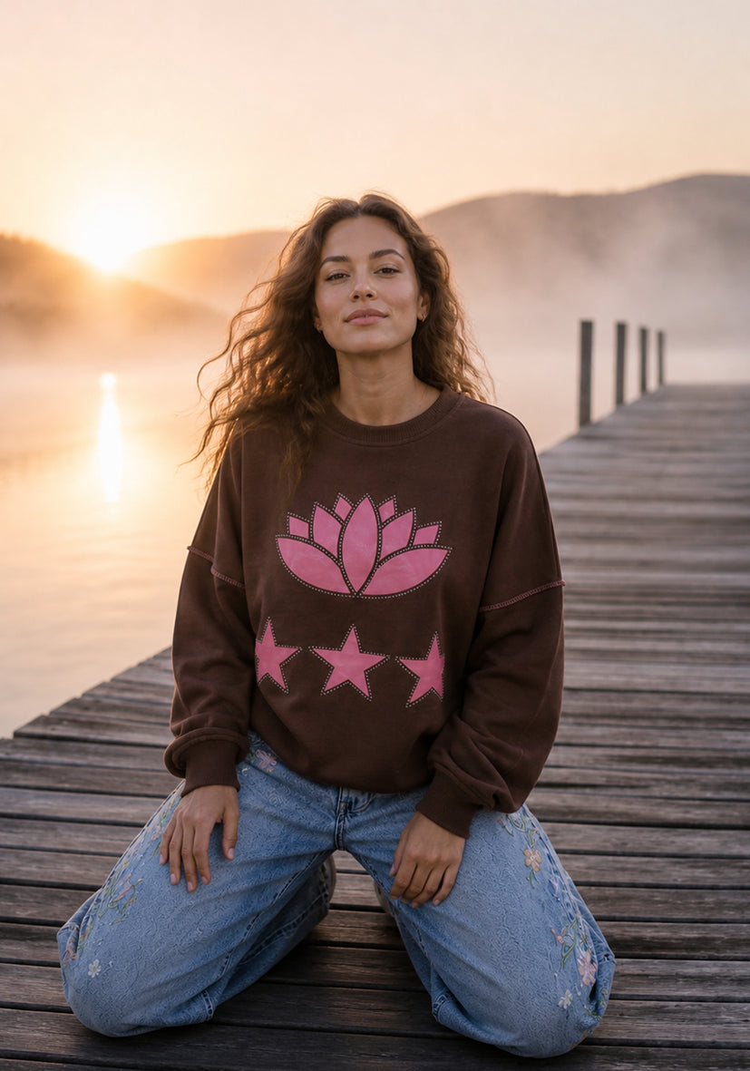Roundneck Lotus Stars - Chocolate/Flashrose