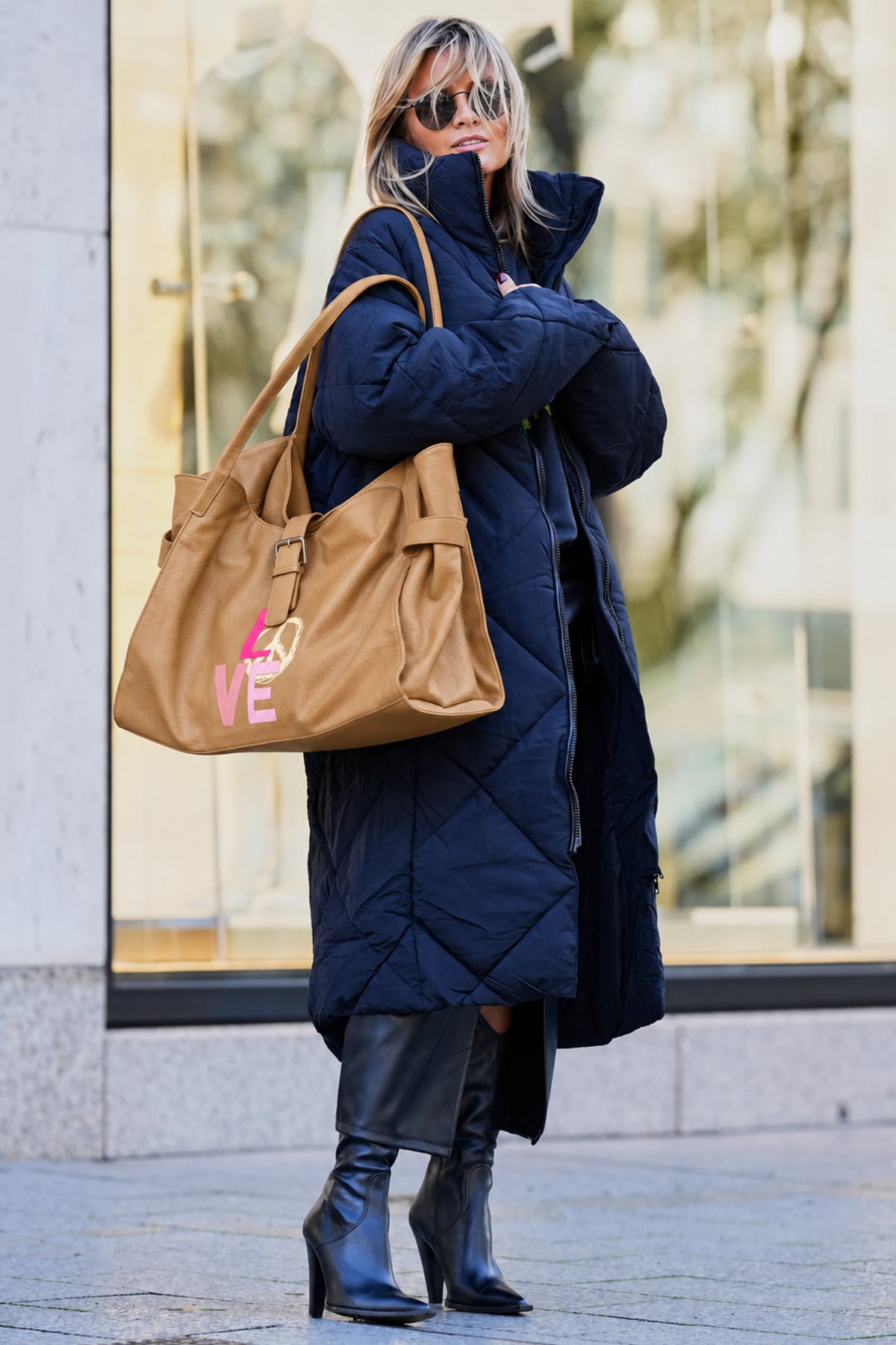 Leather Shopper Love - sand
